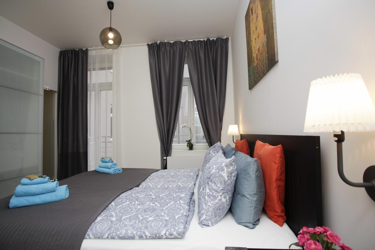 Luxury apartment Spálená Prága Kültér fotó