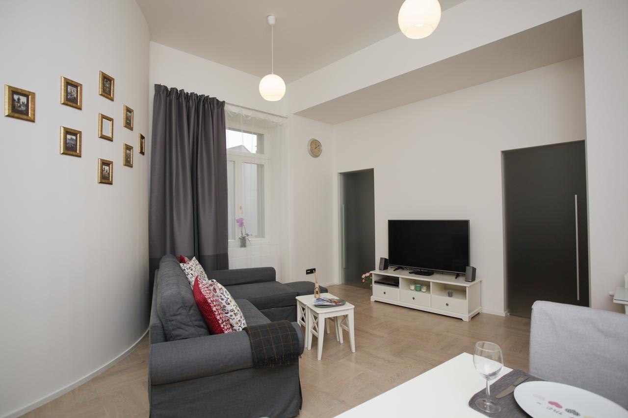Luxury apartment Spálená Prága Kültér fotó